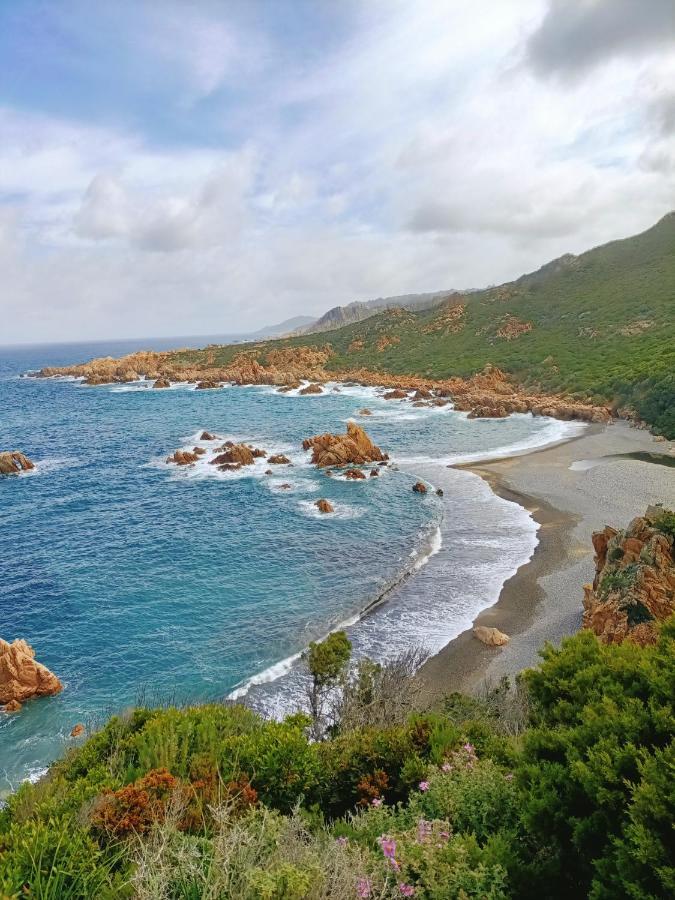 Casa Mare Cala Rossa Appartement Trinità dʼAgultu Buitenkant foto